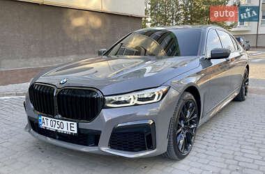 Седан BMW 7 Series 2022 в 