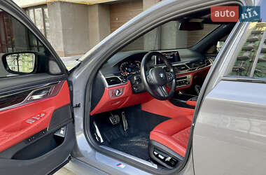 Седан BMW 7 Series 2022 в 