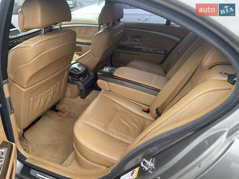 Седан BMW 7 Series 2008 в Києві