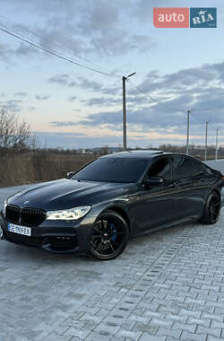 Седан BMW 7 Series 2016 в 
