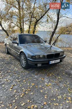Седан BMW 7 Series 1995 в 