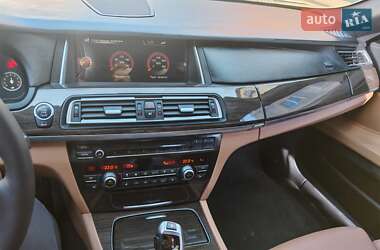 Седан BMW 7 Series 2014 в Коломые