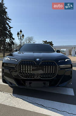 Седан BMW 7 Series 2023 в Одессе