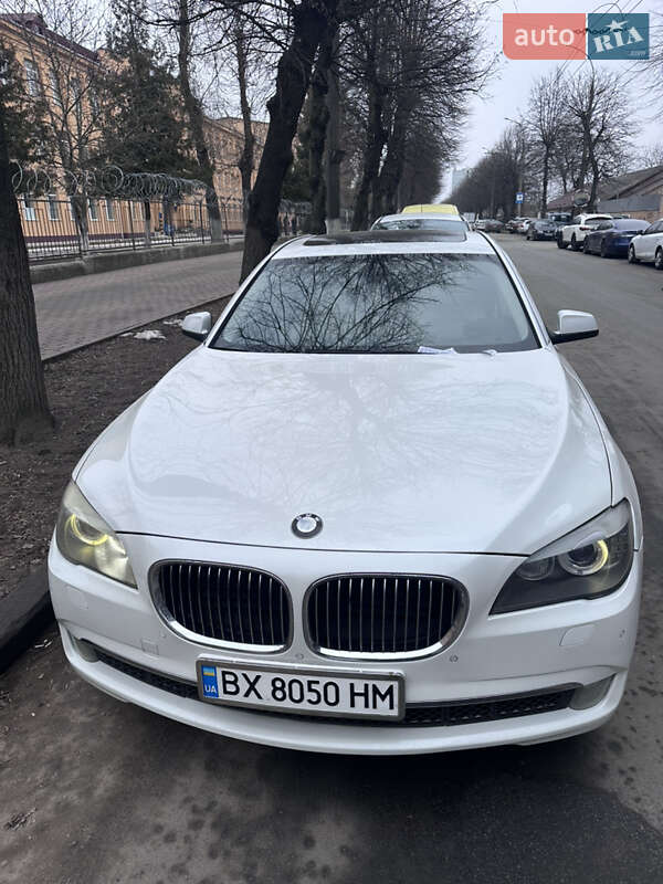 Седан BMW 7 Series 2010 в Хмельницком фото 20 Седан BMW 7 Series 2010 в Хмельницком
