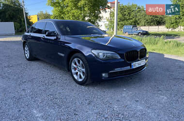 Седан BMW 7 Series 2010 в Львове