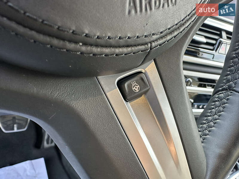 Седан BMW 7 Series 2019 в Києві