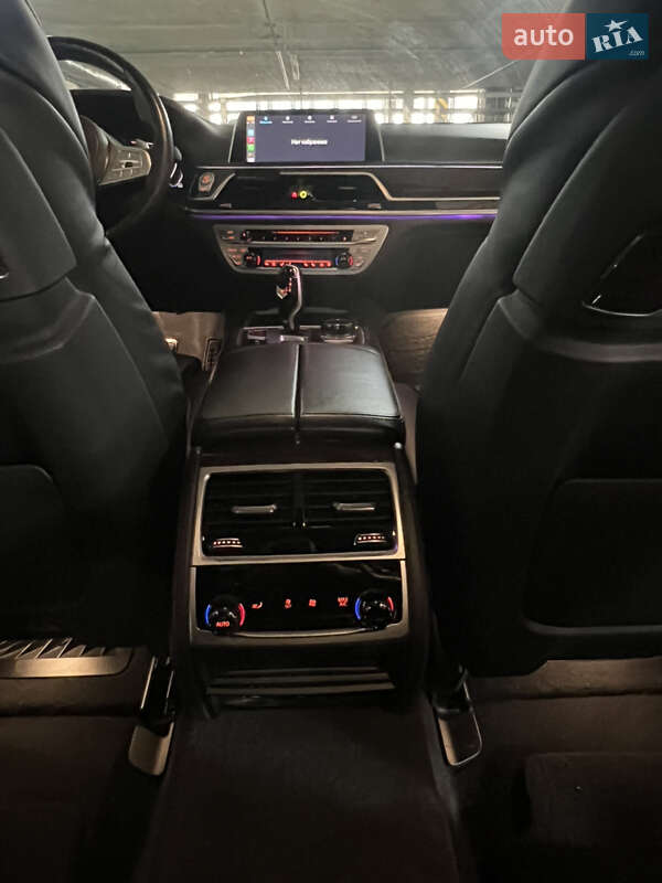 Седан BMW 7 Series 2019 в Киеве фото 11 Седан BMW 7 Series 2019 в Киеве