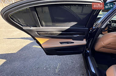 Седан BMW 7 Series 2012 в Рівному