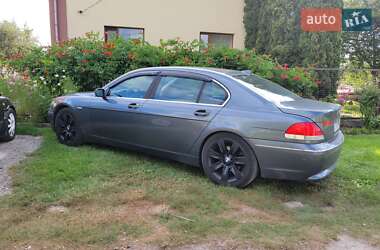 Седан BMW 7 Series 2002 в 