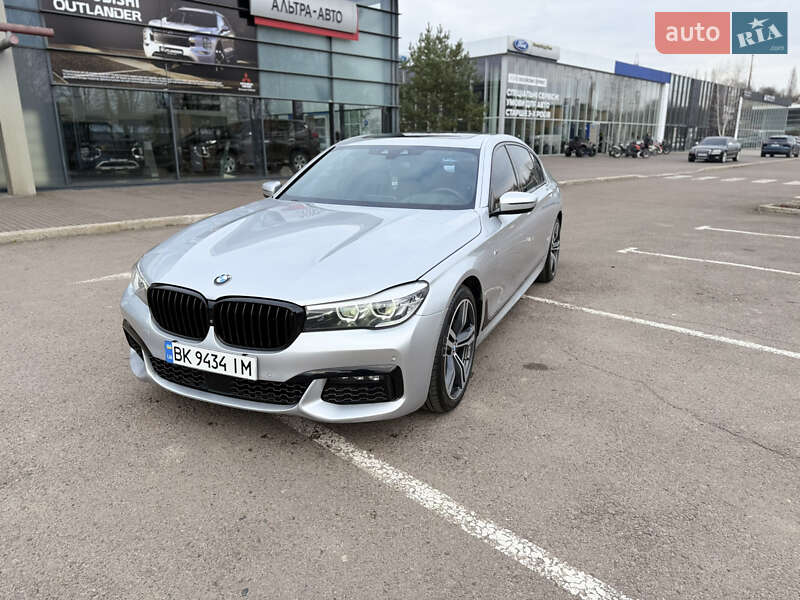 BMW 7 Series 2015