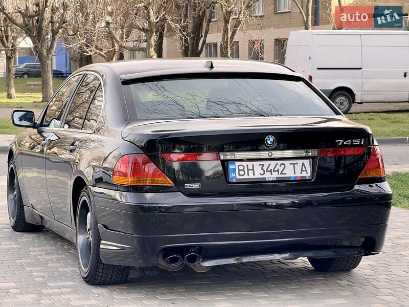 Седан BMW 7 Series 2003 в Одессе