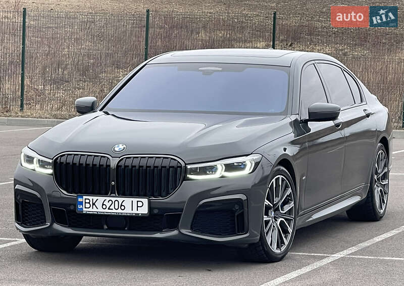 Седан BMW 7 Series 2020 в Ровно