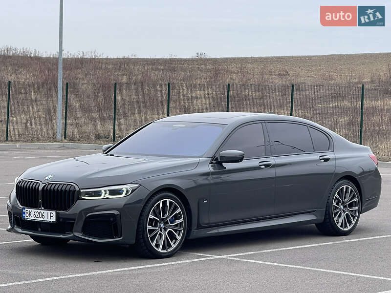 Седан BMW 7 Series 2020 в Ровно