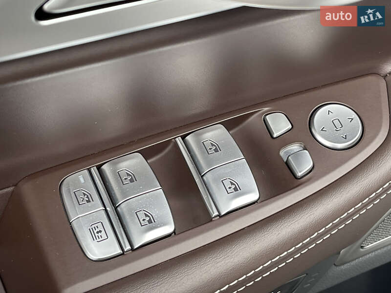 Седан BMW 7 Series 2020 в Ровно