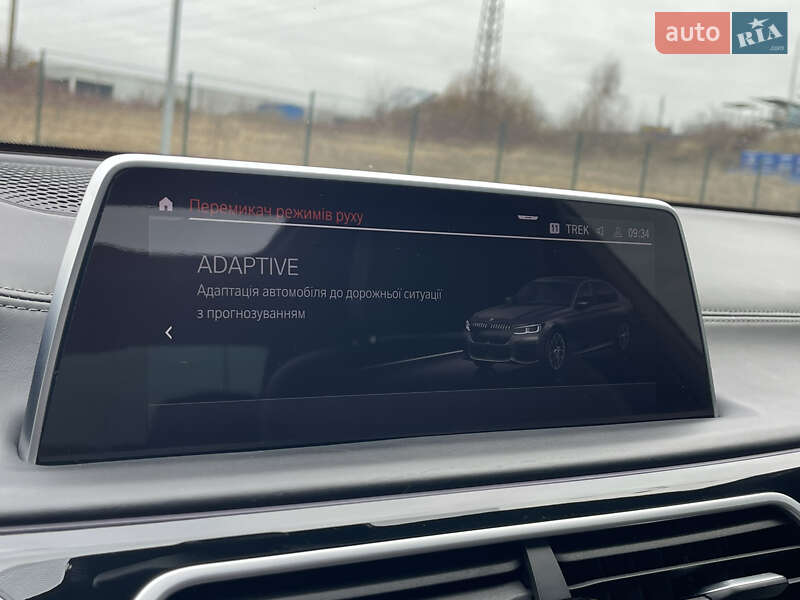 Седан BMW 7 Series 2020 в Ровно
