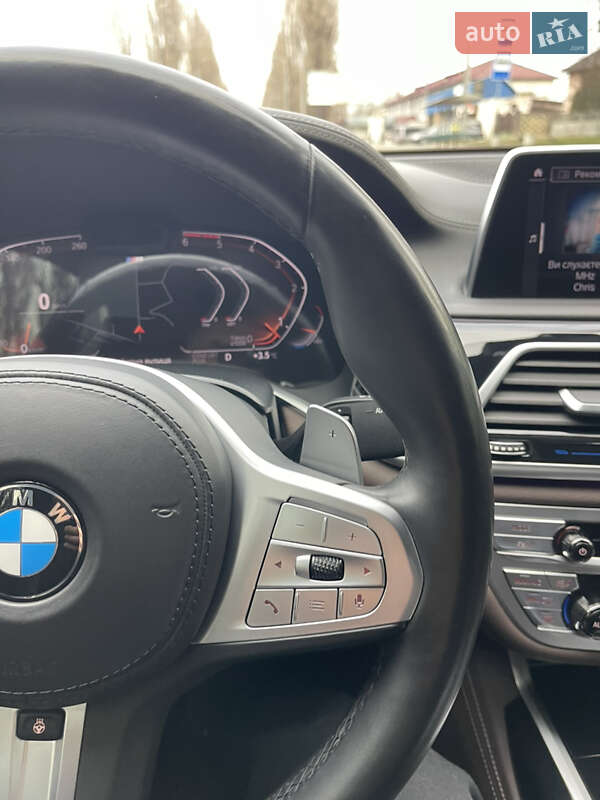 Седан BMW 7 Series 2020 в Ровно