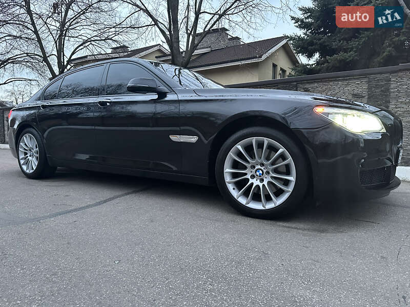 Седан BMW 7 Series 2012 в Днепре
