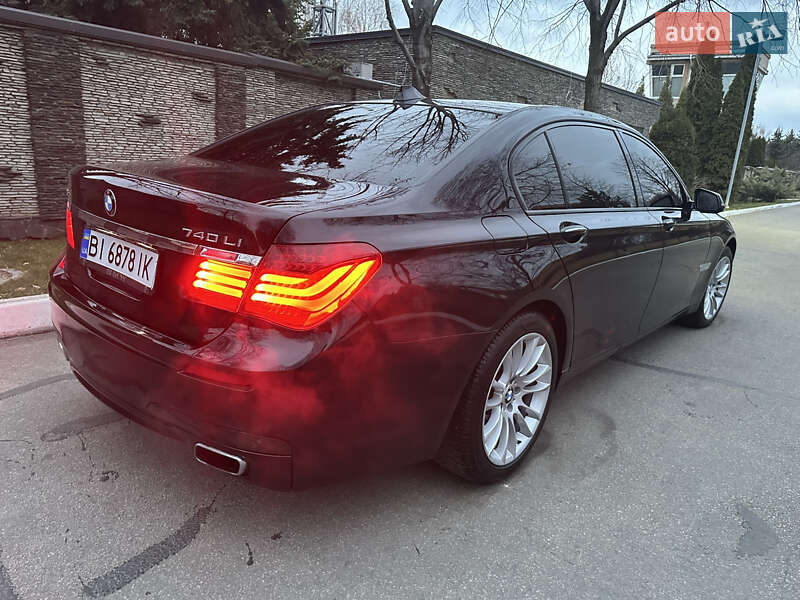Седан BMW 7 Series 2012 в Днепре