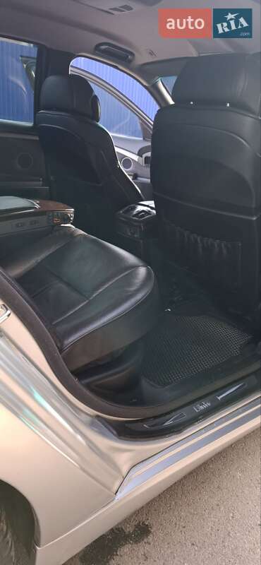 Седан BMW 7 Series 2002 в Мукачево