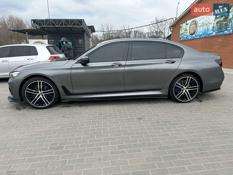 Седан BMW 7 Series 2018 в Киеве