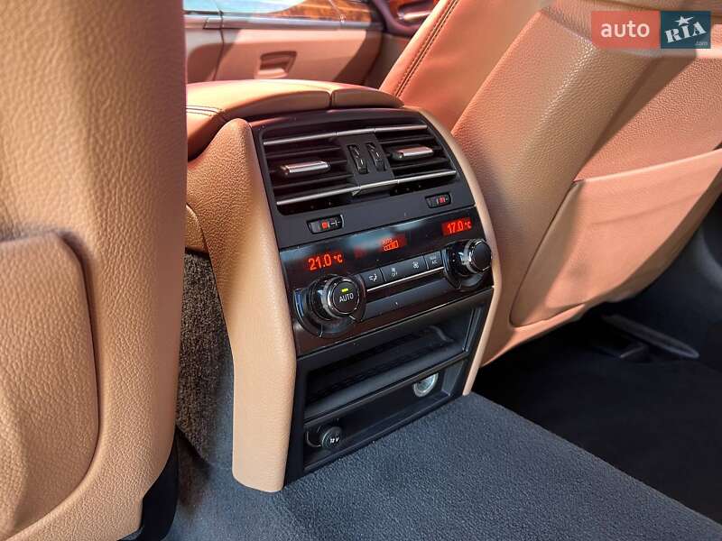 Седан BMW 7 Series 2014 в Киеве