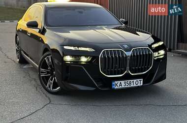 Седан BMW 7 Series 2023 в Киеве