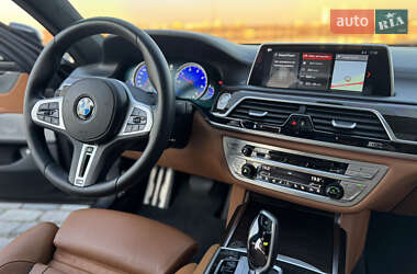 Седан BMW 7 Series 2016 в 