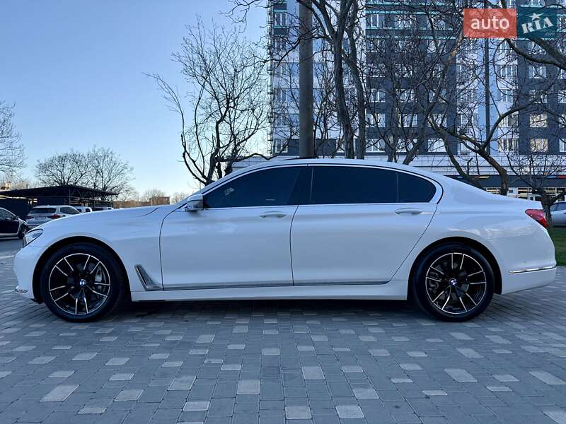 Седан BMW 7 Series 2017 в Одесі