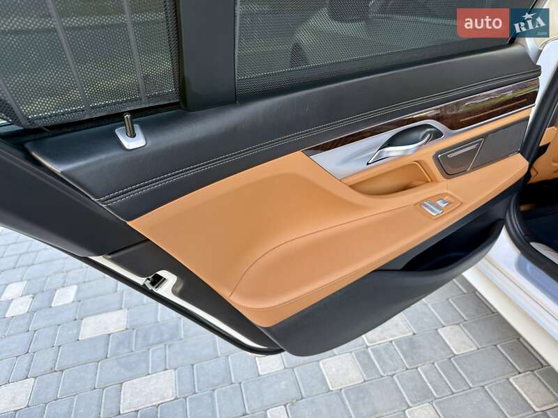 Седан BMW 7 Series 2017 в Одесі
