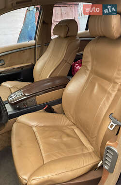 Седан BMW 7 Series 2002 в 