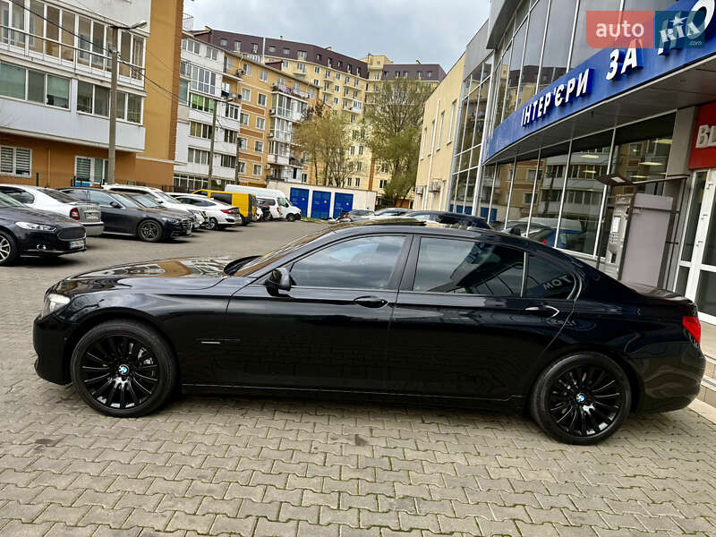 Седан BMW 7 Series 2012 в Одесі