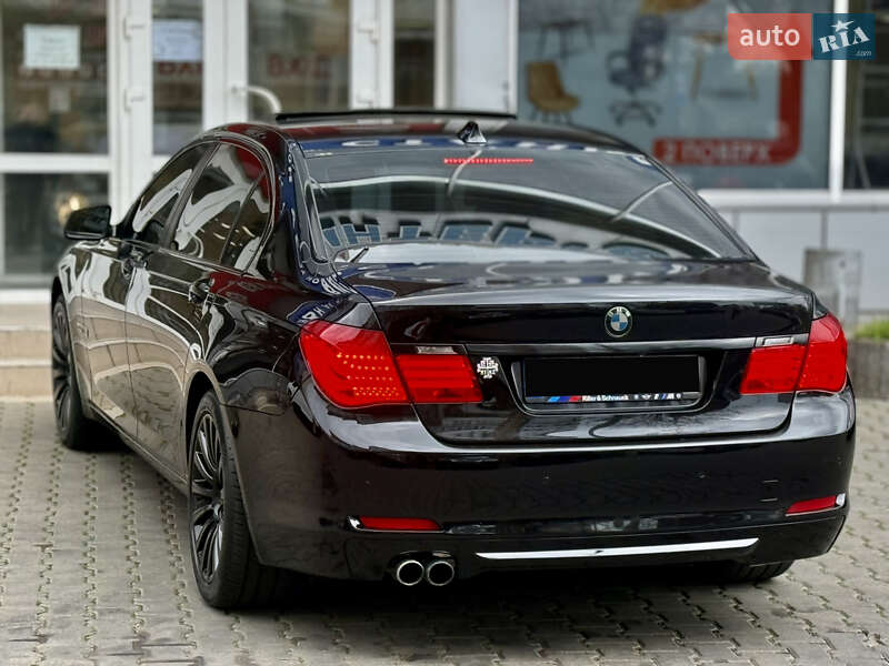 Седан BMW 7 Series 2012 в Одесі