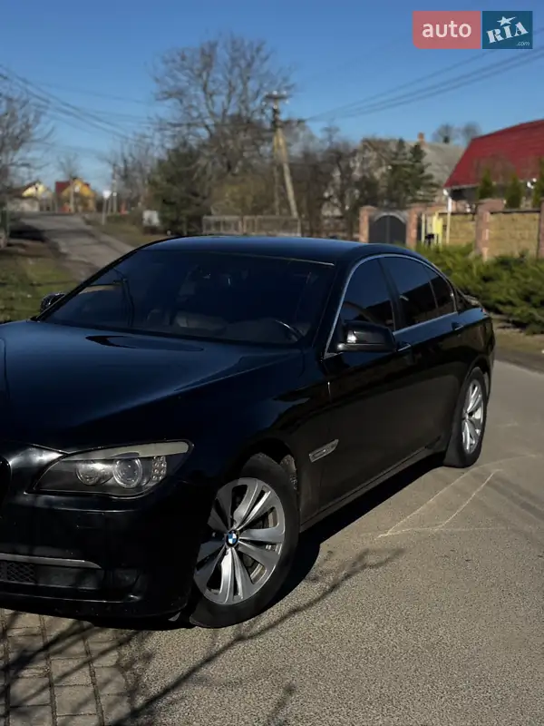BMW 7 Series 2012