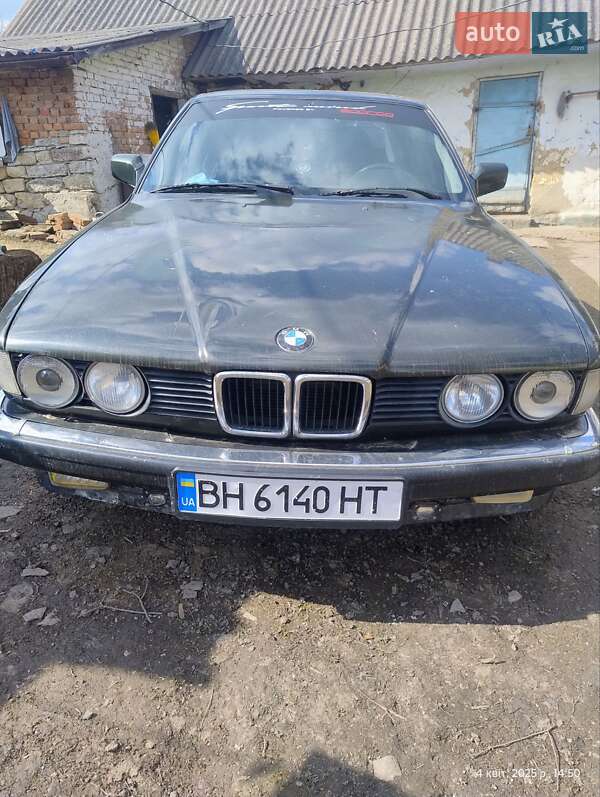 BMW 7 Series 1987