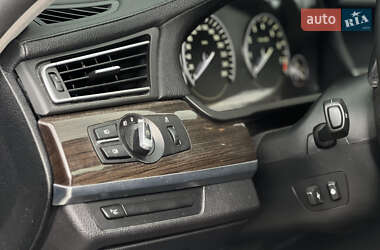 Седан BMW 7 Series 2010 в 