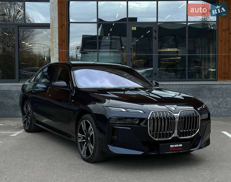 Седан BMW 7 Series 2024 в 