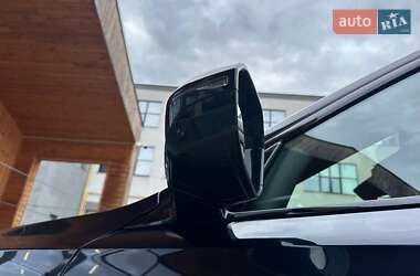Седан BMW 7 Series 2024 в 