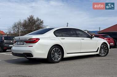 Седан BMW 7 Series 2018 в 