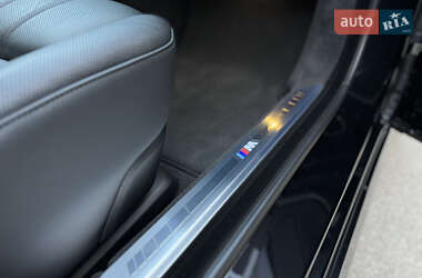 Седан BMW 7 Series 2023 в 