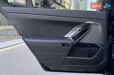 Седан BMW 7 Series 2023 в 
