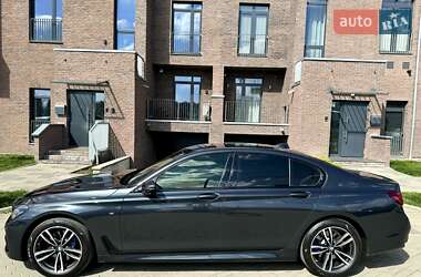 Седан BMW 7 Series 2017 в 