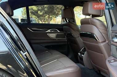 Седан BMW 7 Series 2022 в 