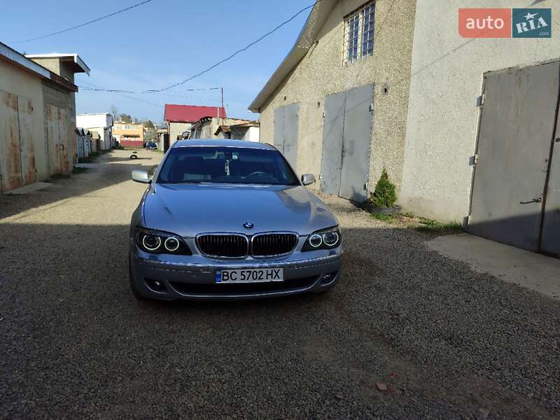 Седан BMW 7 Series 2007 в Самборі