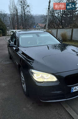 Седан BMW 7 Series 2014 в 