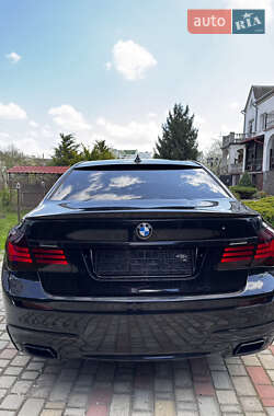 Седан BMW 7 Series 2009 в 