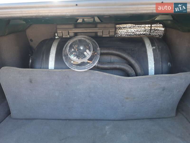 Седан BMW 7 Series 1998 в Запорожье