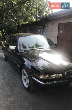 Седан BMW 7 Series 1997 в 