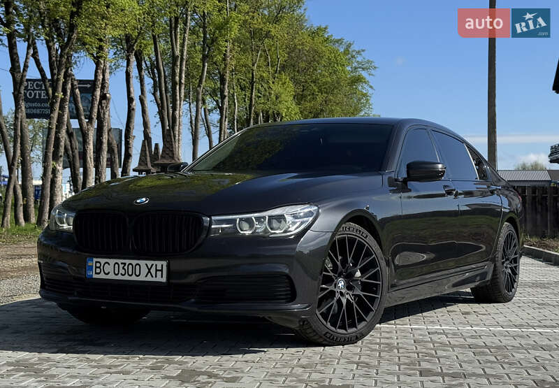 Седан BMW 7 Series 2018 в 