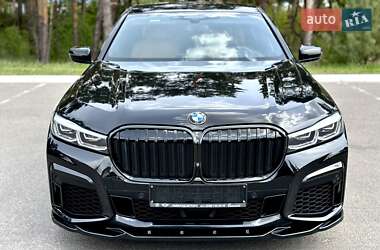 Седан BMW 7 Series 2022 в 