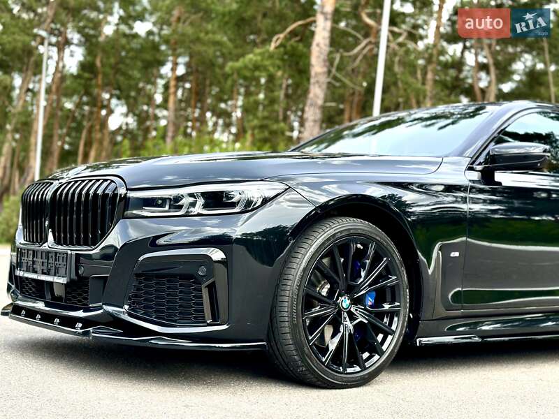 Седан BMW 7 Series 2022 в Києві